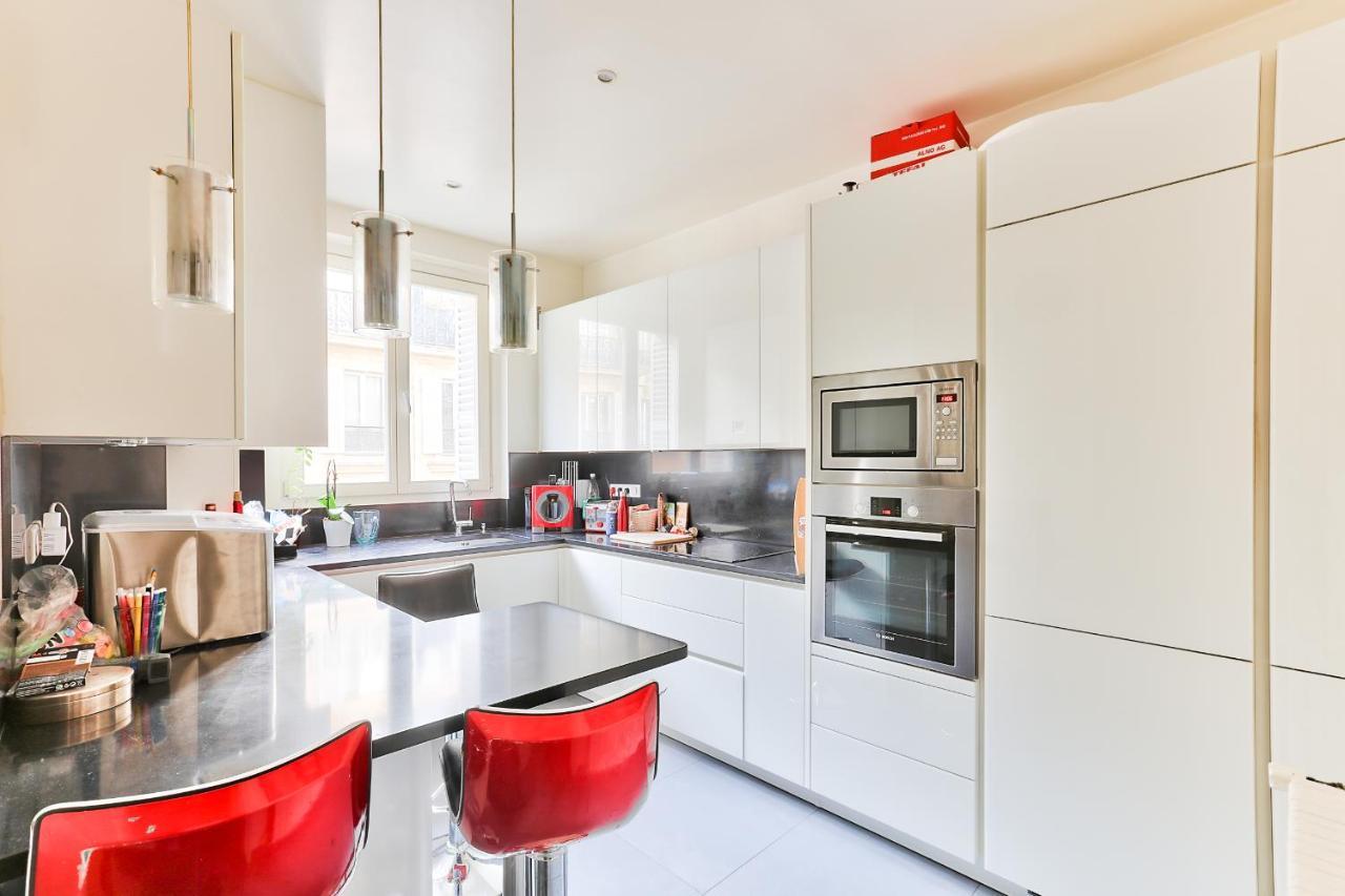 Appartement 140M2 Proche Des Champs Elysees Paris Dış mekan fotoğraf