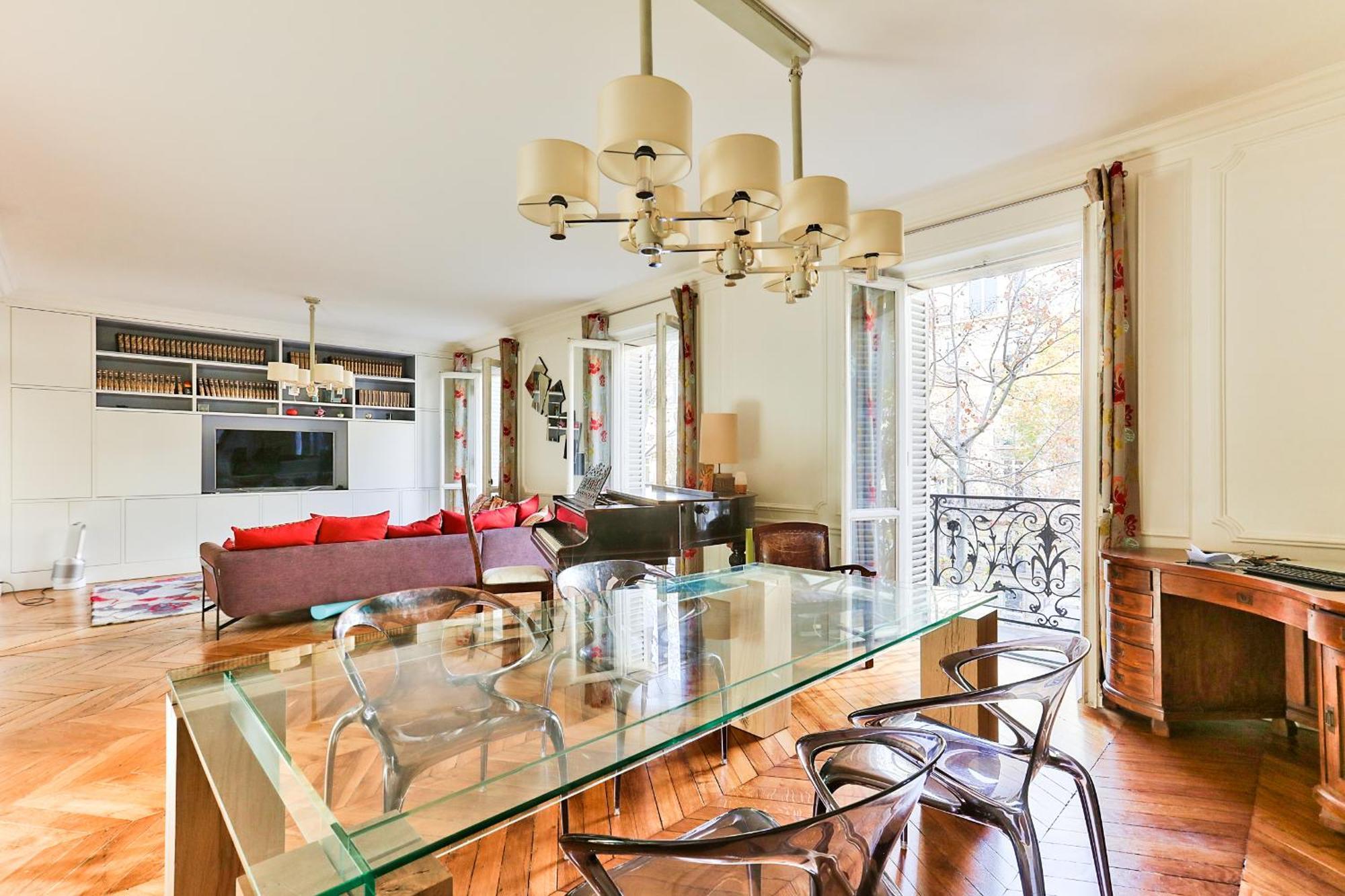Appartement 140M2 Proche Des Champs Elysees Paris Dış mekan fotoğraf